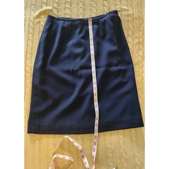 Classic Kasper Navy Skirt Suit Set | Prof 2pc Blazer & Pencil Skirt | Sz 4 - Picture 9 of 10
